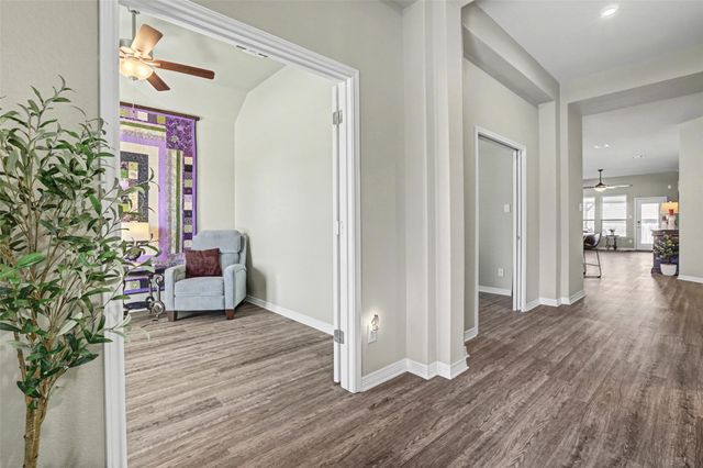 108 Finley ST, Hutto, TX 78634