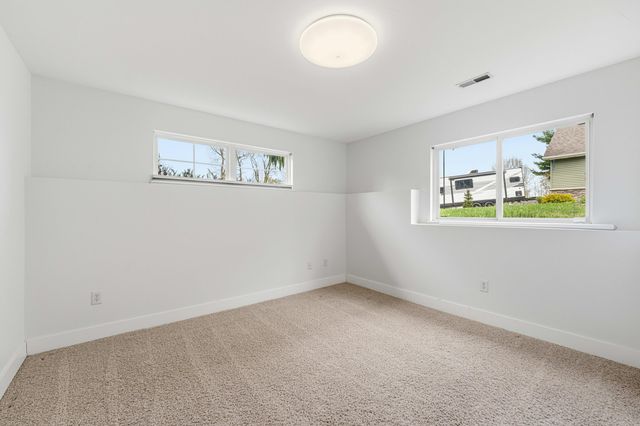 10101 Compton Drive 10, South Haven, MI 49090