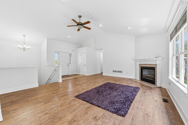 10101 Compton Drive 10, South Haven, MI 49090