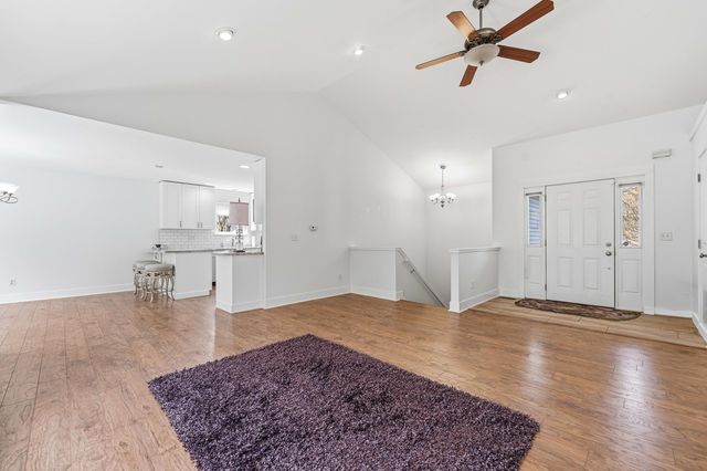 10101 Compton Drive 10, South Haven, MI 49090
