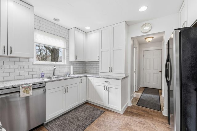 10101 Compton Drive 10, South Haven, MI 49090