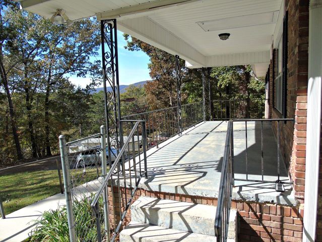 419 Benton Lane, Soddy Daisy, TN 37379