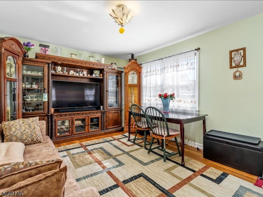 806 Pinewood Rd, Union Twp., NJ 07083 — photo 5