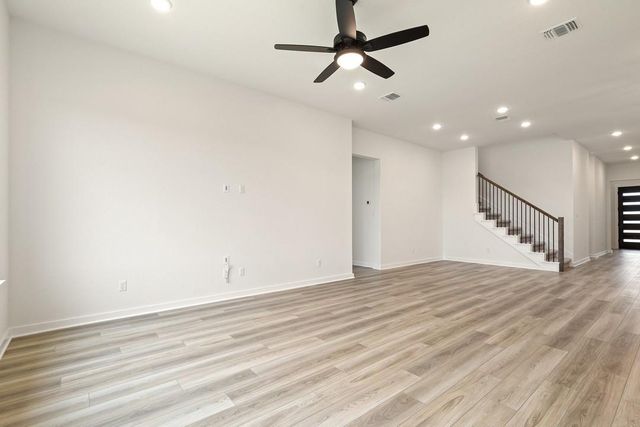 200 Oak Blossom Road, Liberty Hill, TX 78642