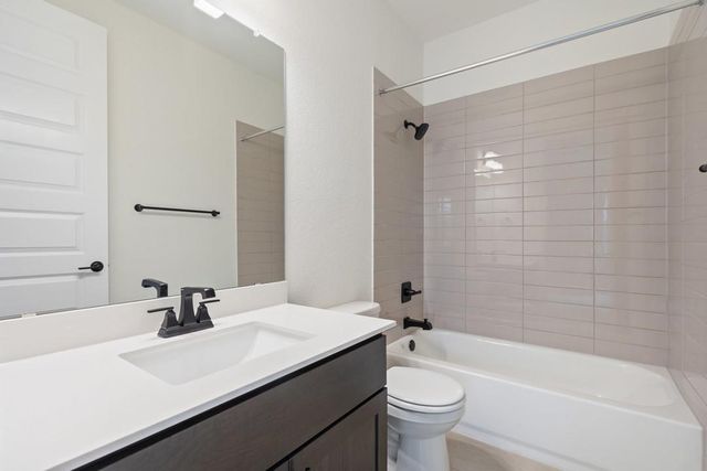 200 Oak Blossom Road, Liberty Hill, TX 78642