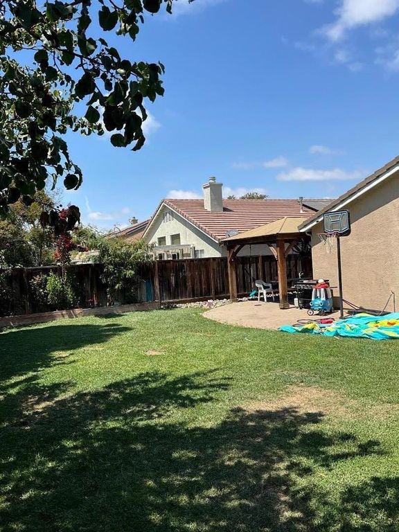 Image 17 of property listing at 2560 Glenview Drive, Hollister, CA 95023