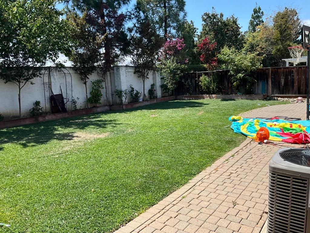 Image 21 of property listing at 2560 Glenview Drive, Hollister, CA 95023