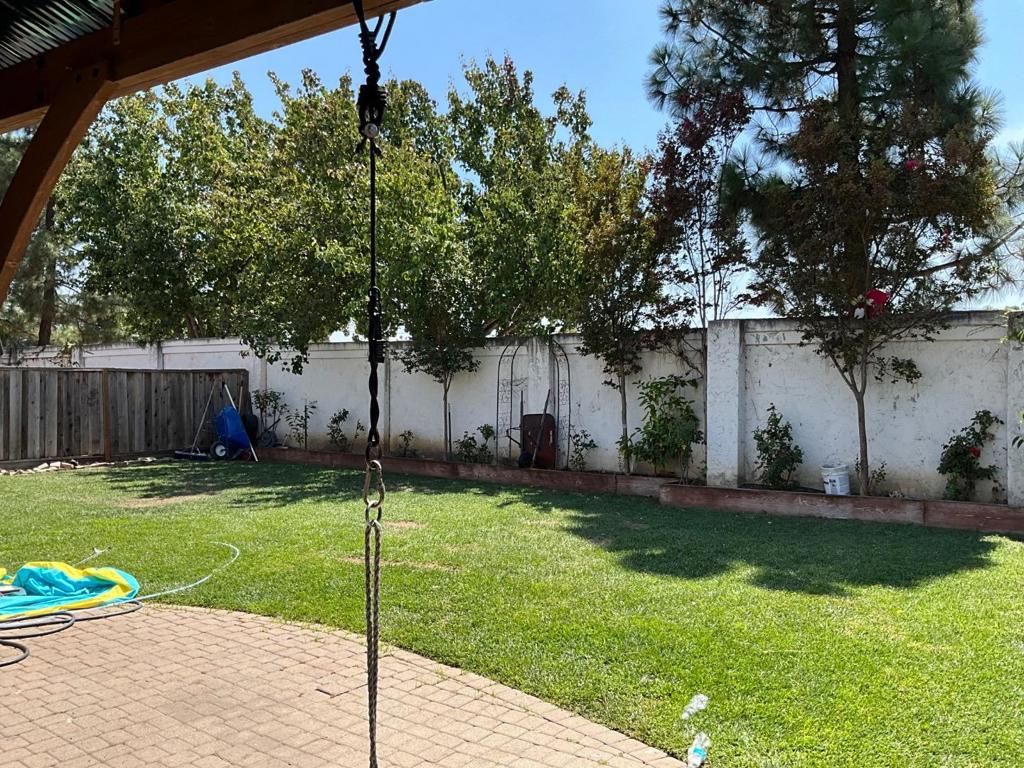 Image 22 of property listing at 2560 Glenview Drive, Hollister, CA 95023