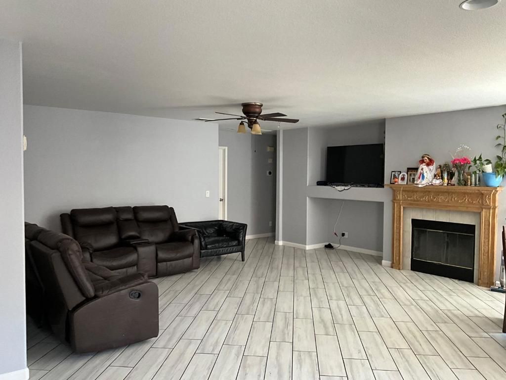 Image 8 of property listing at 2560 Glenview Drive, Hollister, CA 95023