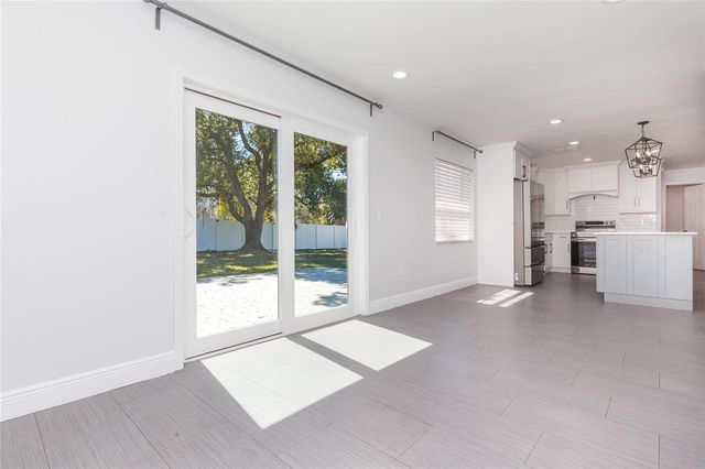 2307 LINCOLN COURT, Brandon, FL 33510