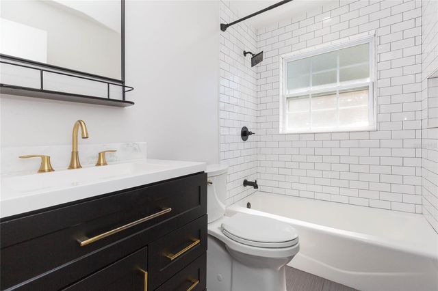 2307 LINCOLN COURT, Brandon, FL 33510