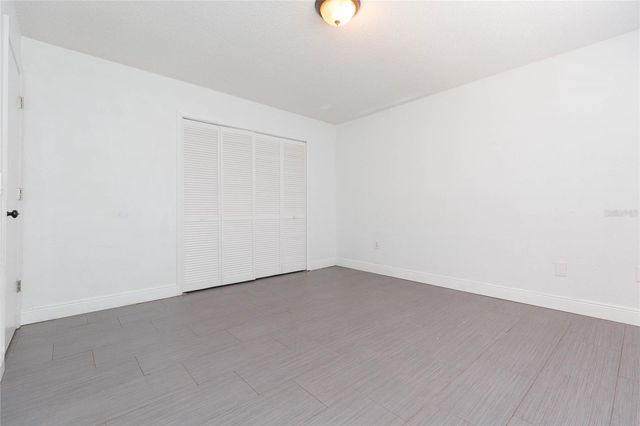 2307 LINCOLN COURT, Brandon, FL 33510