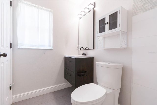 2307 LINCOLN COURT, Brandon, FL 33510