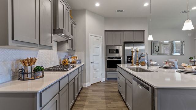 10861 BLOODSTONE Drive, Fort Worth, TX 76036