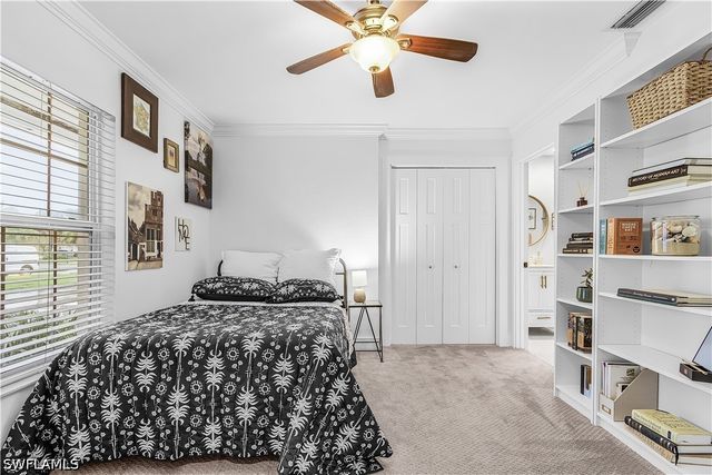 2472 Pine Woods CIR 17, Naples, FL 34105