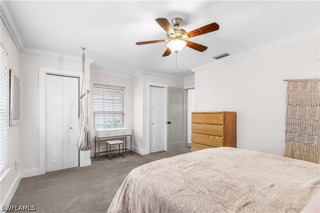 2472 Pine Woods CIR 17, Naples, FL 34105