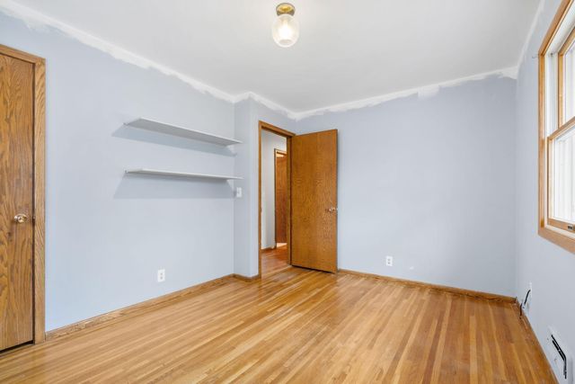 6089 Xylon Avenue N, New Hope, MN 55428