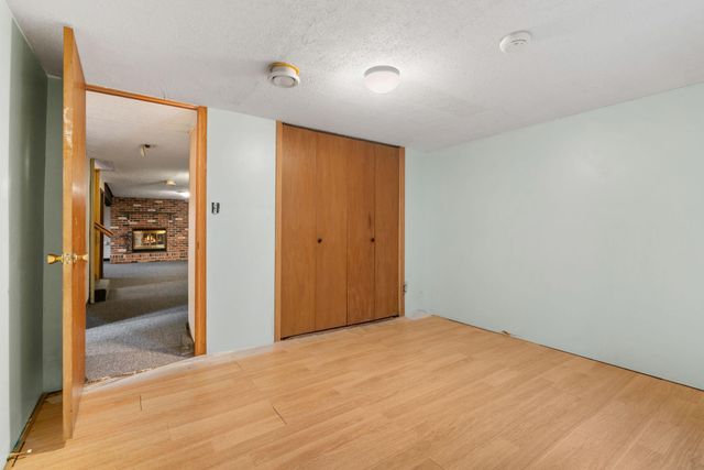 6089 Xylon Avenue N, New Hope, MN 55428