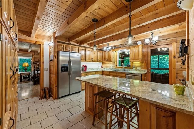 4396 Highway 382 W, Ellijay, GA 30540