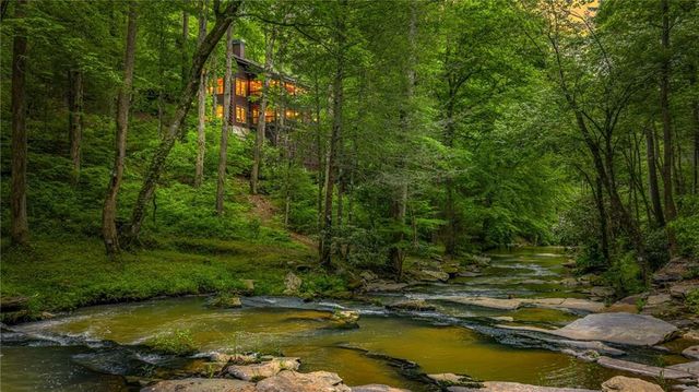 4396 Highway 382 W, Ellijay, GA 30540