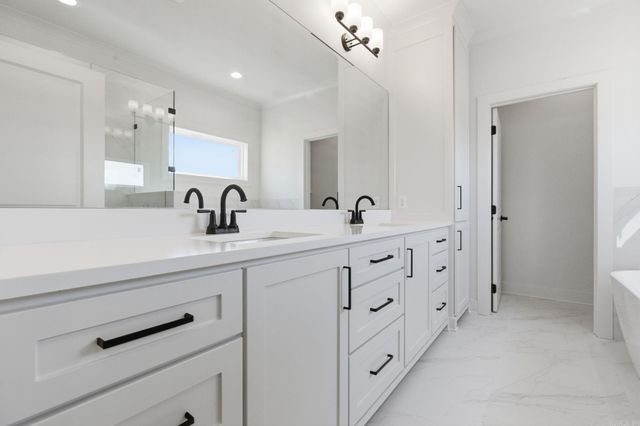 501 Court Street, Bryant, AR 72022