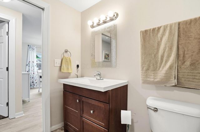 388 S Township Road, Pataskala, OH 43062