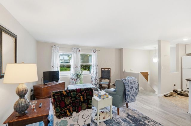 388 S Township Road, Pataskala, OH 43062