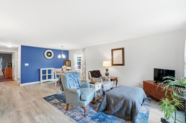 388 S Township Road, Pataskala, OH 43062