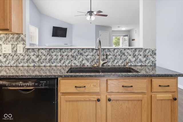 2165 Catchfly Drive, Plainfield, IN 46168