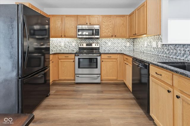 2165 Catchfly Drive, Plainfield, IN 46168