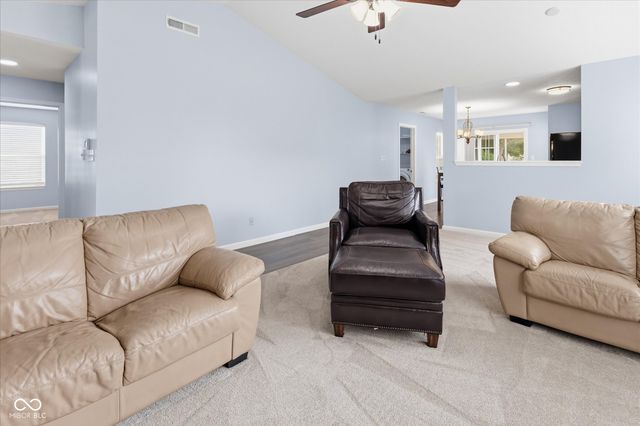 2165 Catchfly Drive, Plainfield, IN 46168