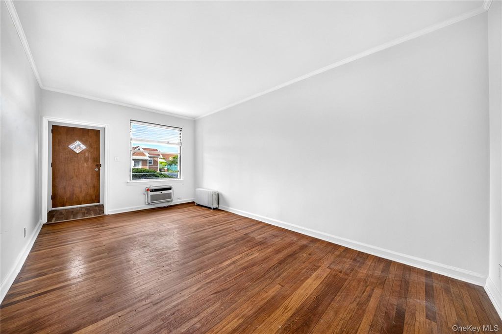 151-68 24th Avenue, Whitestone, NY 11357 — photo 2