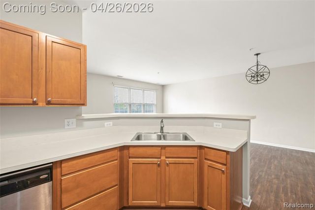 23366 Sunset Road, Taylor, MI 48180