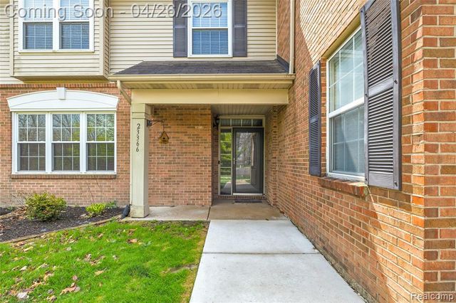 23366 Sunset Road, Taylor, MI 48180