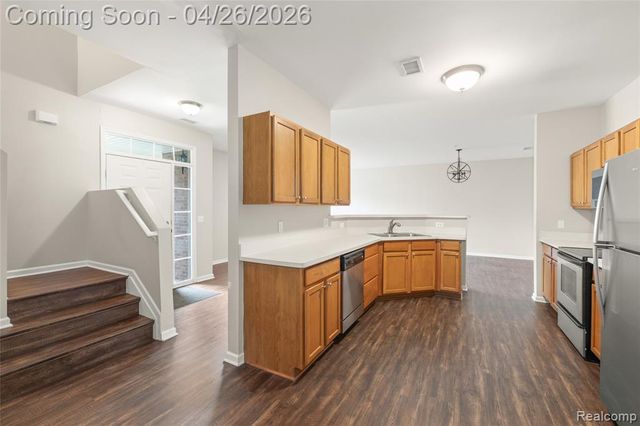23366 Sunset Road, Taylor, MI 48180