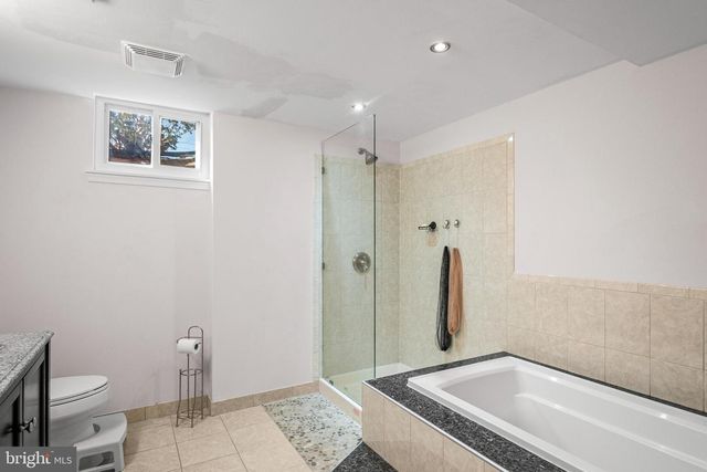 801 POCAHONTAS DR, Fort Washington, MD 20744