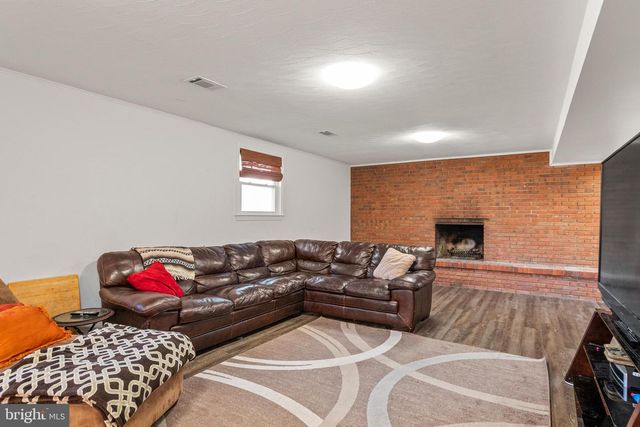 801 POCAHONTAS DR, Fort Washington, MD 20744