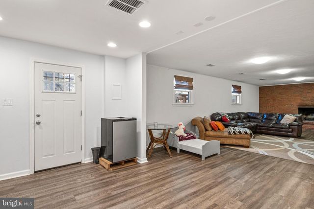 801 POCAHONTAS DR, Fort Washington, MD 20744