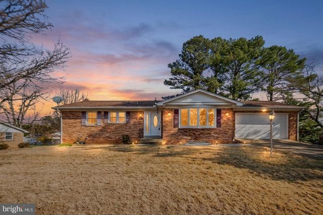 801 POCAHONTAS DR, Fort Washington, MD 20744