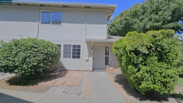 1446 Del Rio Cir, Concord, CA 94518