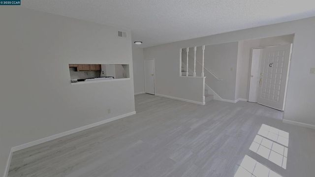 1446 Del Rio Cir, Concord, CA 94518