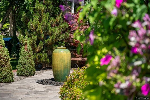 418 Steele Street, Denver, CO 80206