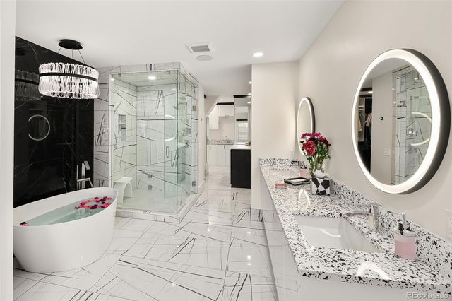 418 Steele Street, Denver, CO 80206