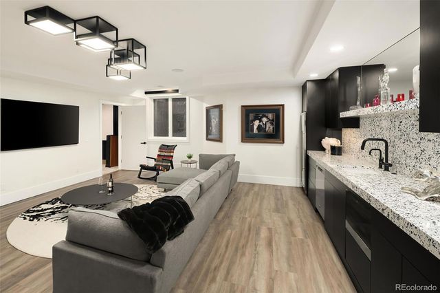 418 Steele Street, Denver, CO 80206