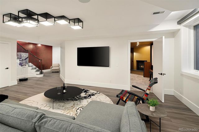 418 Steele Street, Denver, CO 80206