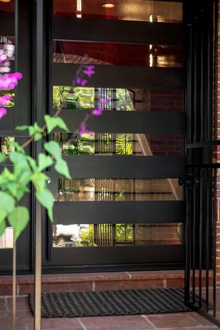 418 Steele Street, Denver, CO 80206