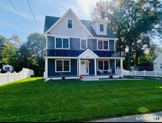 250 Szost Drive, Fairfield, CT 06824