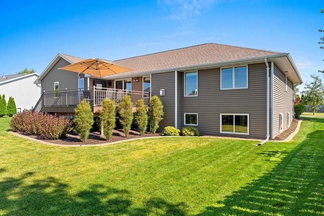 3708 HOOSIER WAY, New Franken, WI 54229