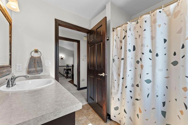 3708 HOOSIER WAY, New Franken, WI 54229