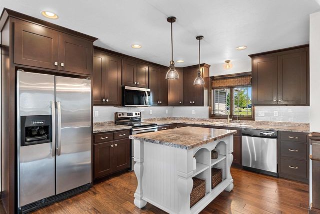 3708 HOOSIER WAY, New Franken, WI 54229